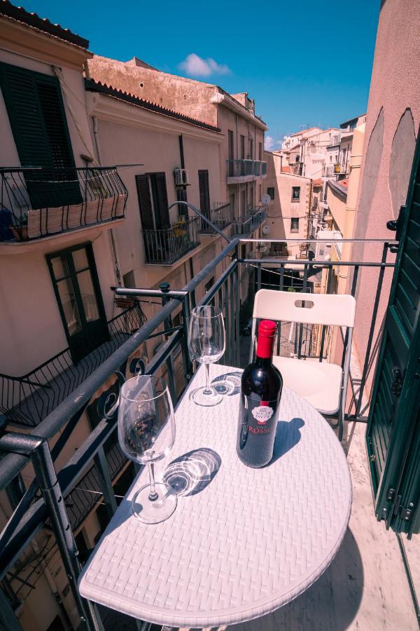 Luna Apartment Чефалу Екстериор снимка